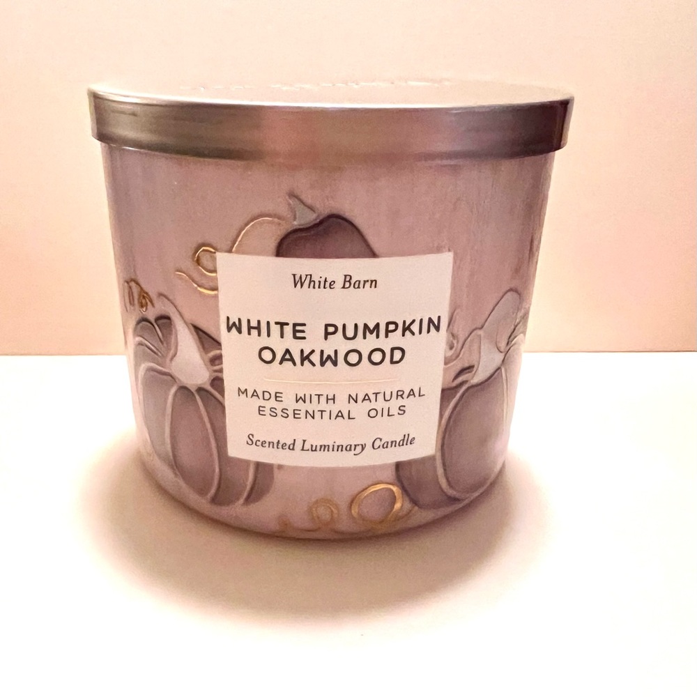 Bath & Body Works White Barn White Pumpkin Oakwood 3-Wick Candle